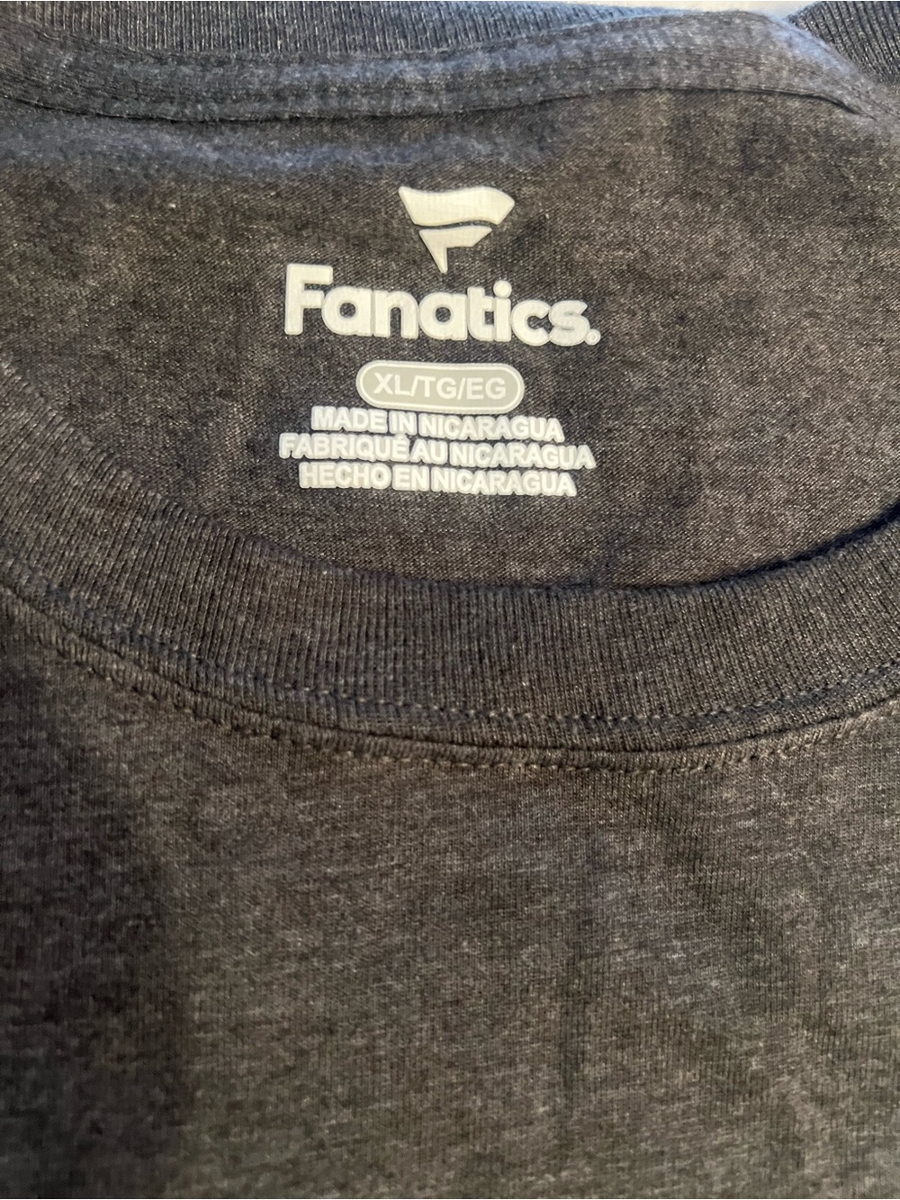 Men Sweater Subcategory Identification - Picture 2 of 4